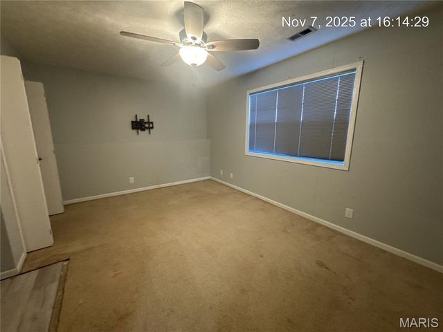 22255 Target Road, St Robert, MO 65584