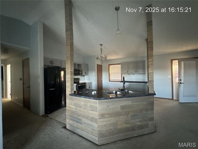 22255 Target Road, St Robert, MO 65584