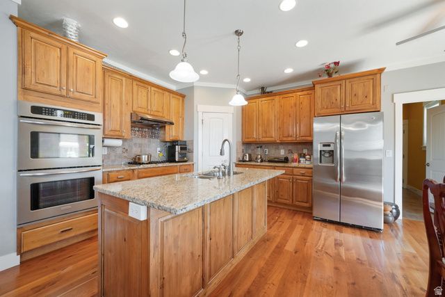 1566 E 300 S, Pleasant Grove, UT 84062