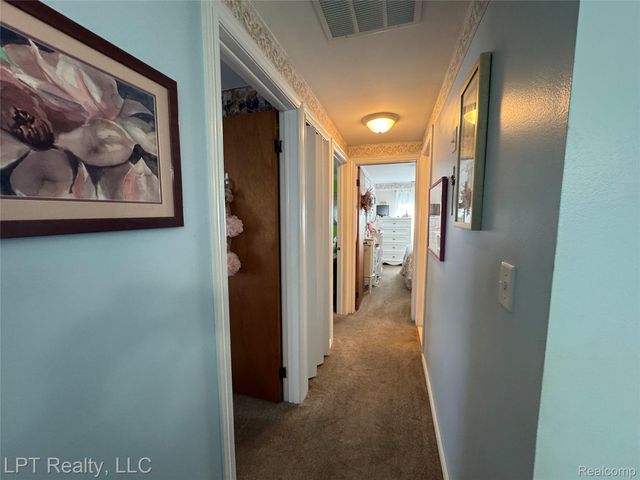 28382 Brookfield Court, Brownstown Charter Township, MI 48183
