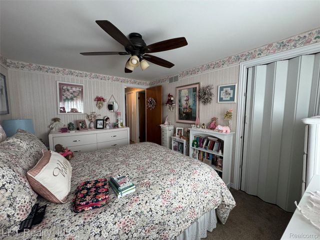 28382 Brookfield Court, Brownstown Charter Township, MI 48183