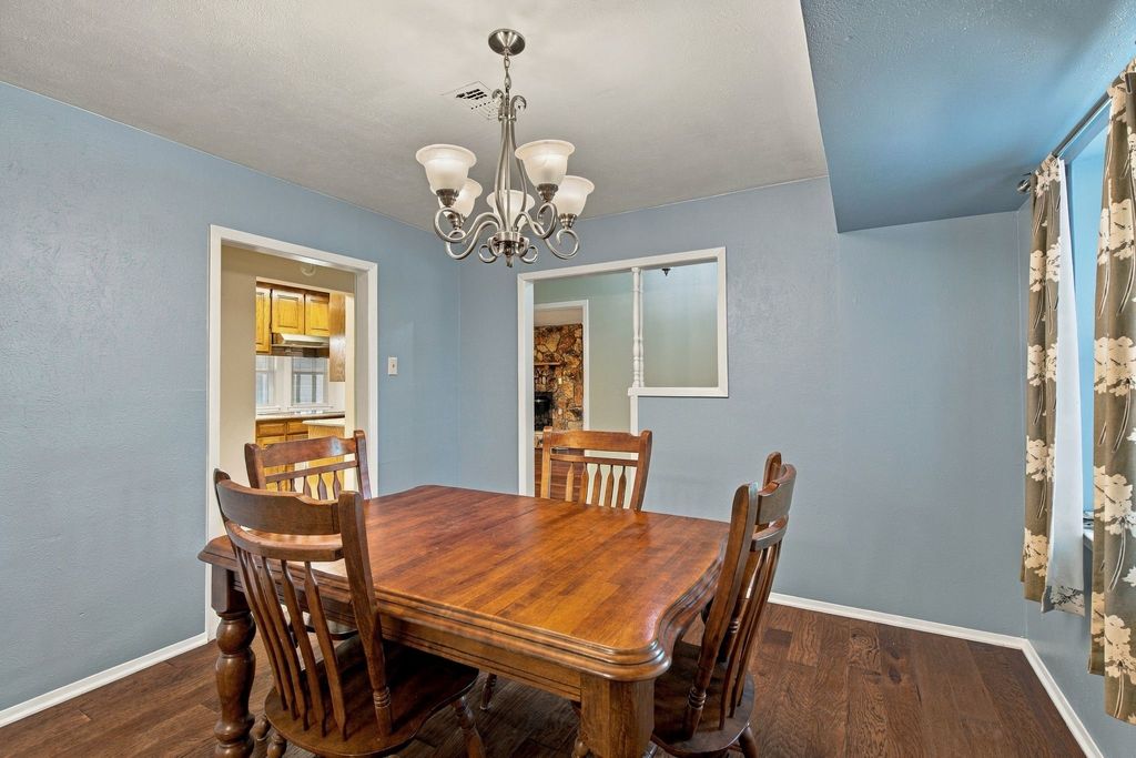 1802 Tulip Drive, Arlington, TX 76013 — photo 5