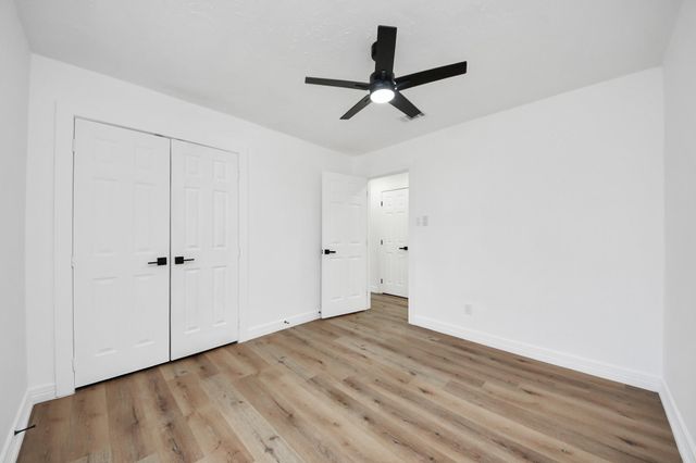 717 Phyllis Court, Conroe, TX 77303