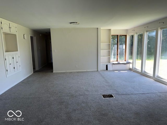 4522 Columbus Avenue, Anderson, IN 46013