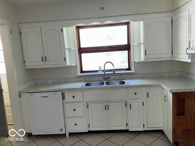 4522 Columbus Avenue, Anderson, IN 46013