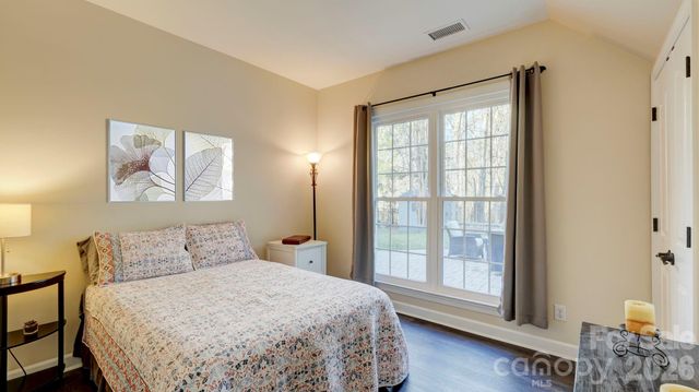 9821 Zackery Avenue, Charlotte, NC 28277