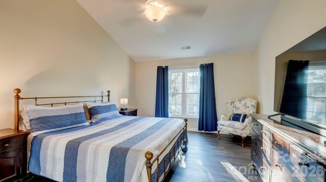 9821 Zackery Avenue, Charlotte, NC 28277