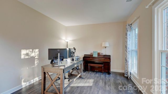 9821 Zackery Avenue, Charlotte, NC 28277