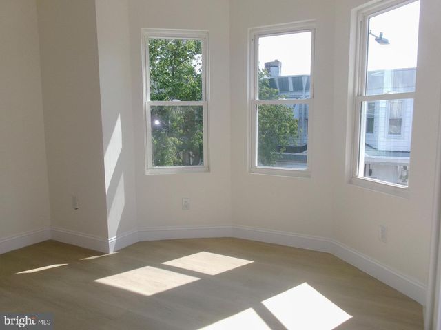 1406 N HIRST ST, Philadelphia, PA 19151