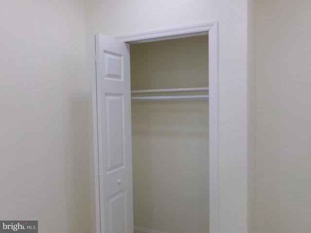1406 N HIRST ST, Philadelphia, PA 19151
