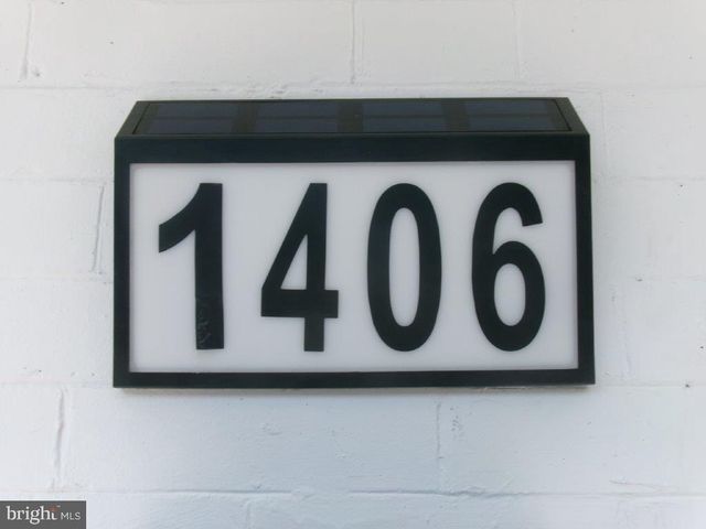 1406 N HIRST ST, Philadelphia, PA 19151