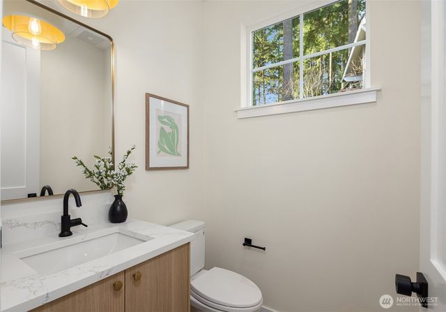 11810 NE 103rd Place, Kirkland, WA 98033