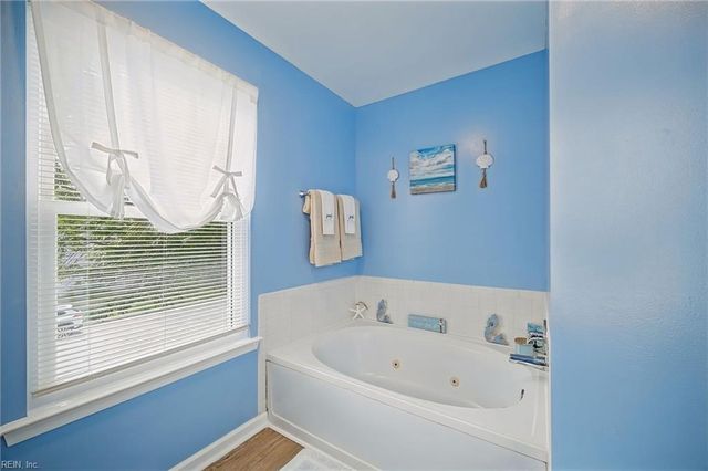 2016 Sunset Maple LN, Chesapeake, VA 23323