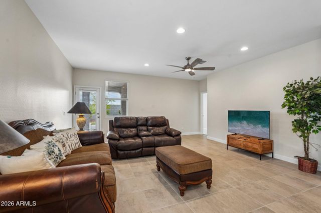 8259 W MANTLE Way, Florence, AZ 85132