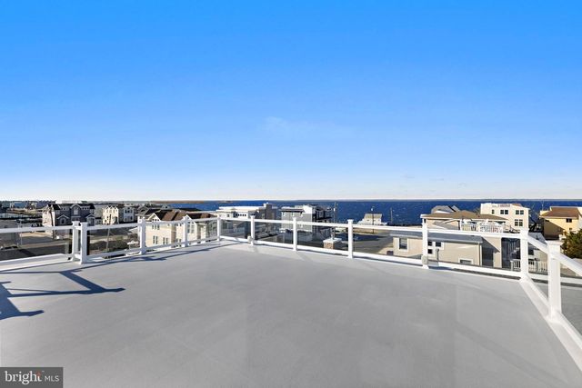 101 W 15TH ST, Long Beach Township, NJ 08008