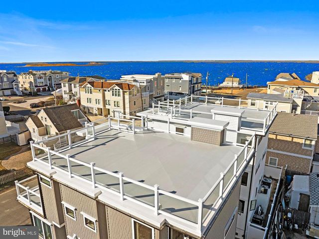 101 W 15TH ST, Long Beach Township, NJ 08008