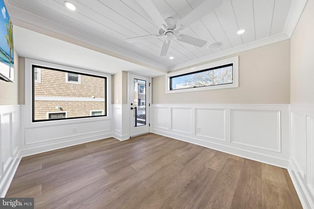 101 W 15TH ST, Long Beach Township, NJ 08008