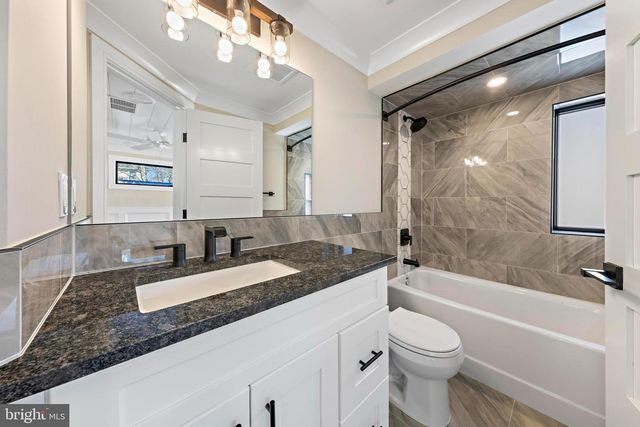 101 W 15TH ST, Long Beach Township, NJ 08008