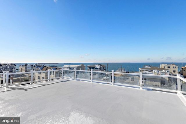 101 W 15TH ST, Long Beach Township, NJ 08008