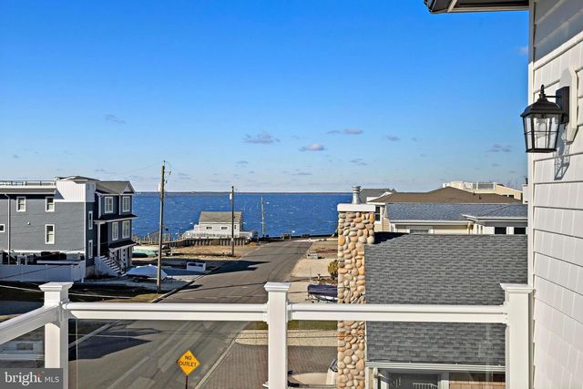101 W 15TH ST, Long Beach Township, NJ 08008