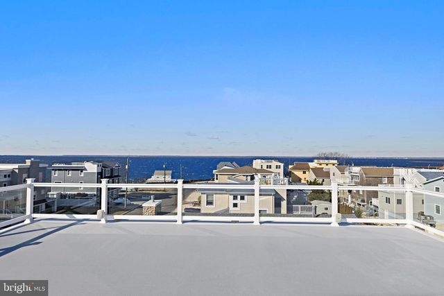 101 W 15TH ST, Long Beach Township, NJ 08008