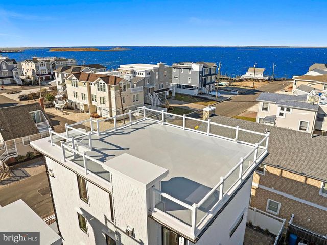 101 W 15TH ST, Long Beach Township, NJ 08008