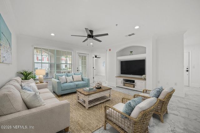 3591 KERNAN Boulevard S 806, Jacksonville, FL 32224