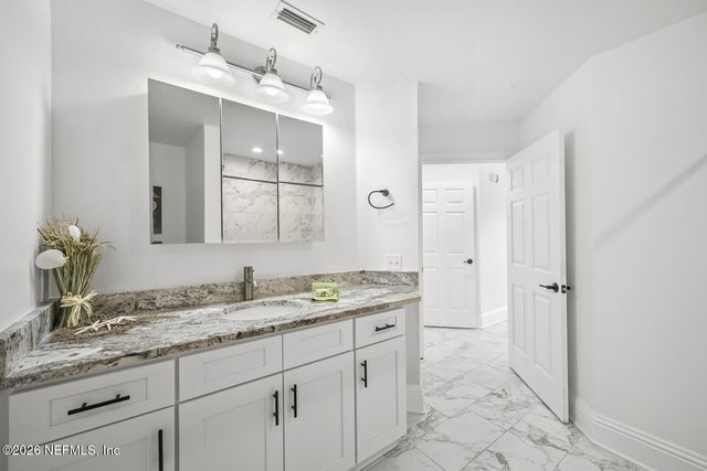 3591 KERNAN Boulevard S 806, Jacksonville, FL 32224