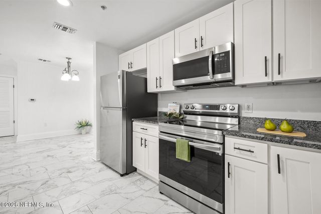 3591 KERNAN Boulevard S 806, Jacksonville, FL 32224