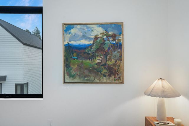 633 NE Marshall Avenue, Bend, OR 97701