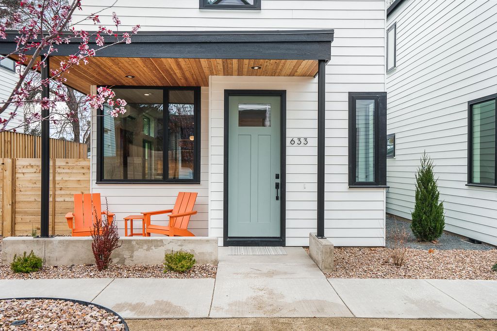 633 NE Marshall Avenue, Bend, OR 97701