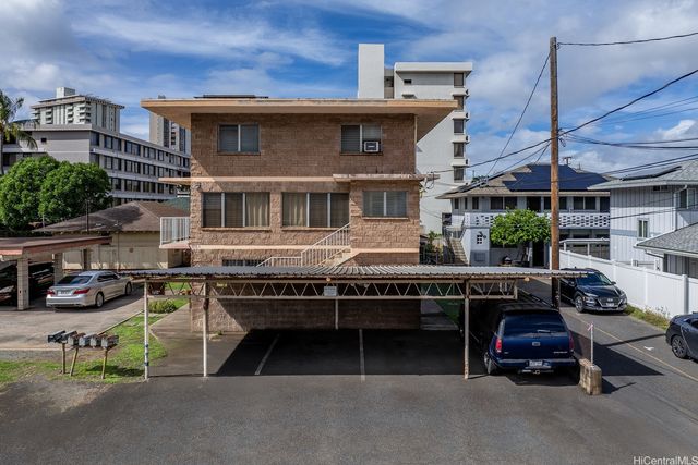 906 Hausten Street, Honolulu, HI 96826