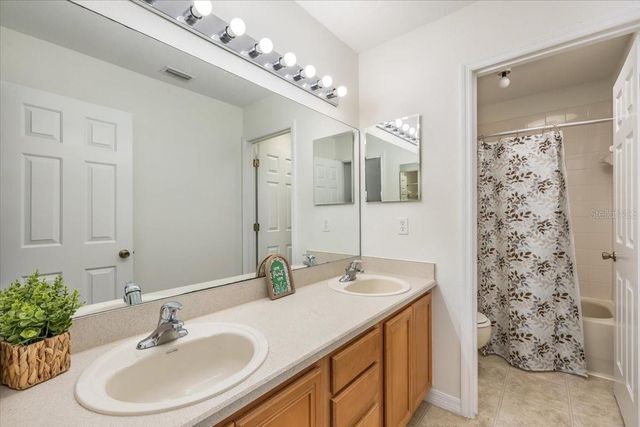 4 LAKE CHARLES PLACE, Palm Coast, FL 32137