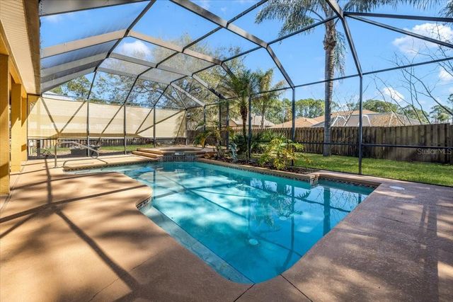 4 LAKE CHARLES PLACE, Palm Coast, FL 32137