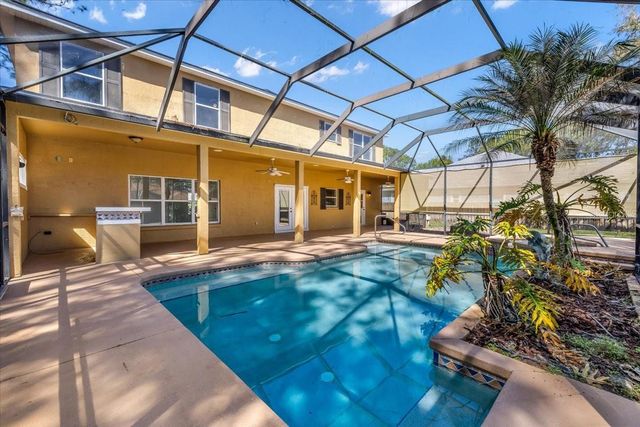 4 LAKE CHARLES PLACE, Palm Coast, FL 32137