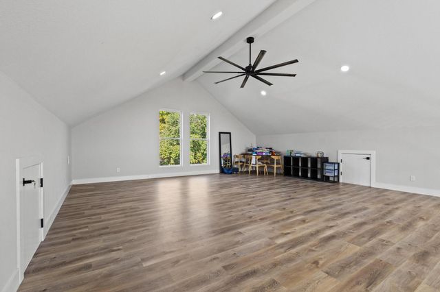 430 N Washburn Road, Bells, TX 75414