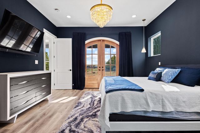 430 N Washburn Road, Bells, TX 75414