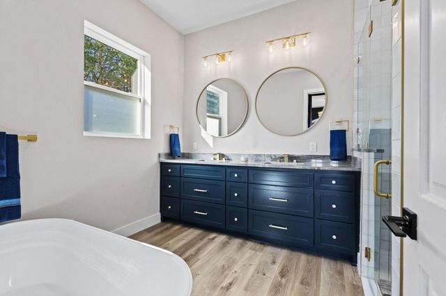 430 N Washburn Road, Bells, TX 75414