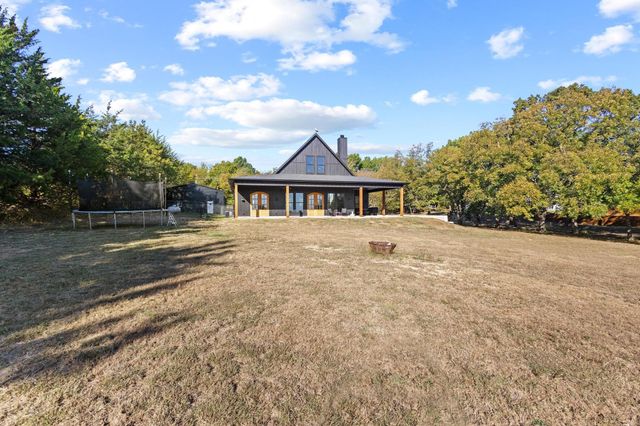 430 N Washburn Road, Bells, TX 75414