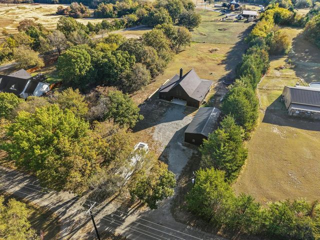 430 N Washburn Road, Bells, TX 75414