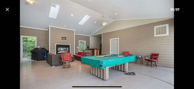 17645 Summerhill Lane, New Buffalo, MI 49117