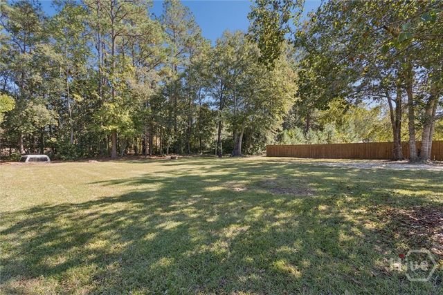 107 Charlton Road, Rincon, GA 31326