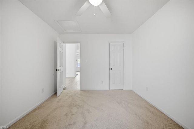 807 Tenure LN, Virginia Beach, VA 23462