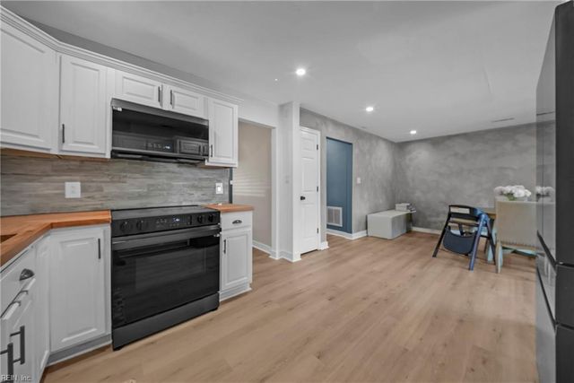 3509 Nashe CT, Virginia Beach, VA 23462