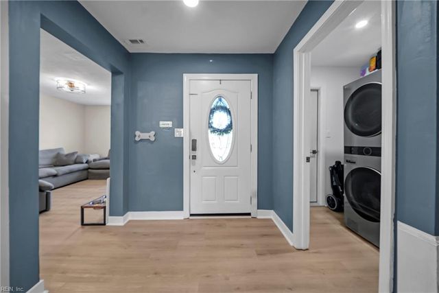 3509 Nashe CT, Virginia Beach, VA 23462