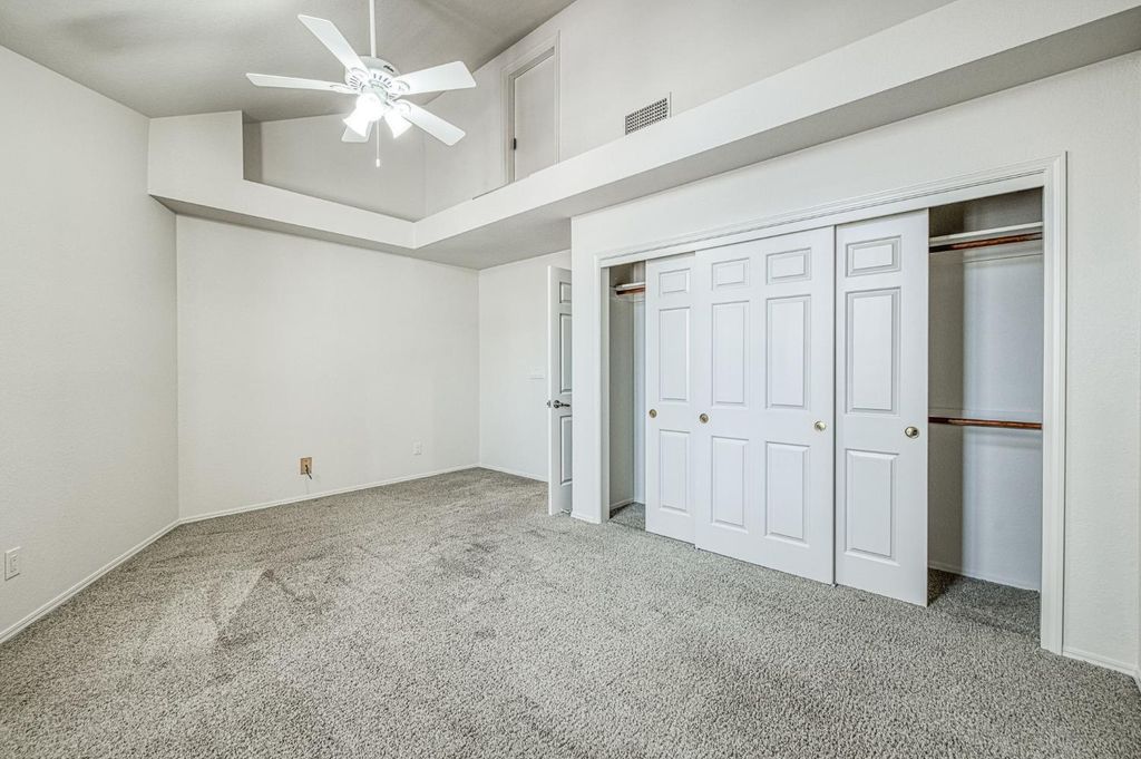Image 22 of property listing at 1229 Bullard, Fresno, CA 93711