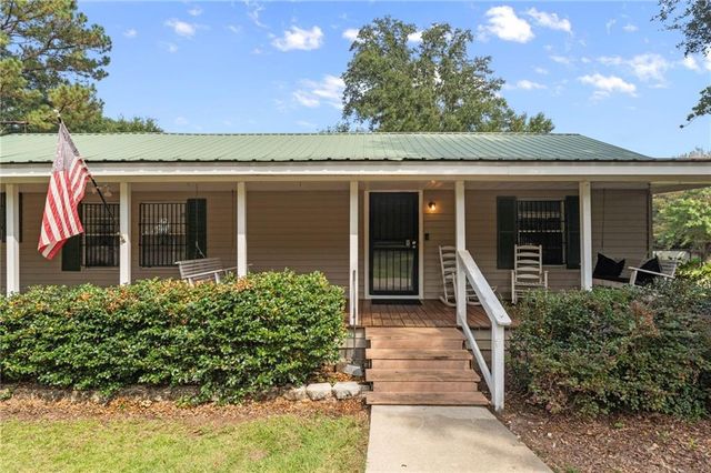 8058 Jack Williams Road, Wilmer, AL 36587