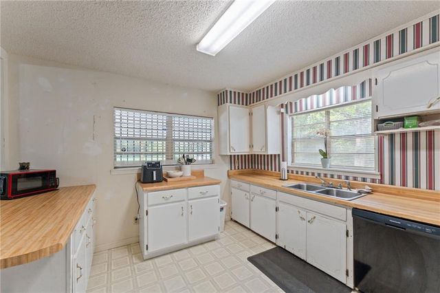 8058 Jack Williams Road, Wilmer, AL 36587