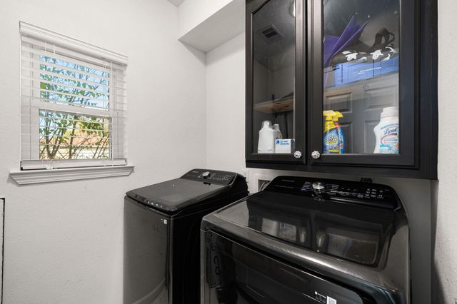 5338 Holly View Drive, Houston, TX 77091