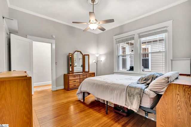 203 S Adair Street, Clinton, SC 29325